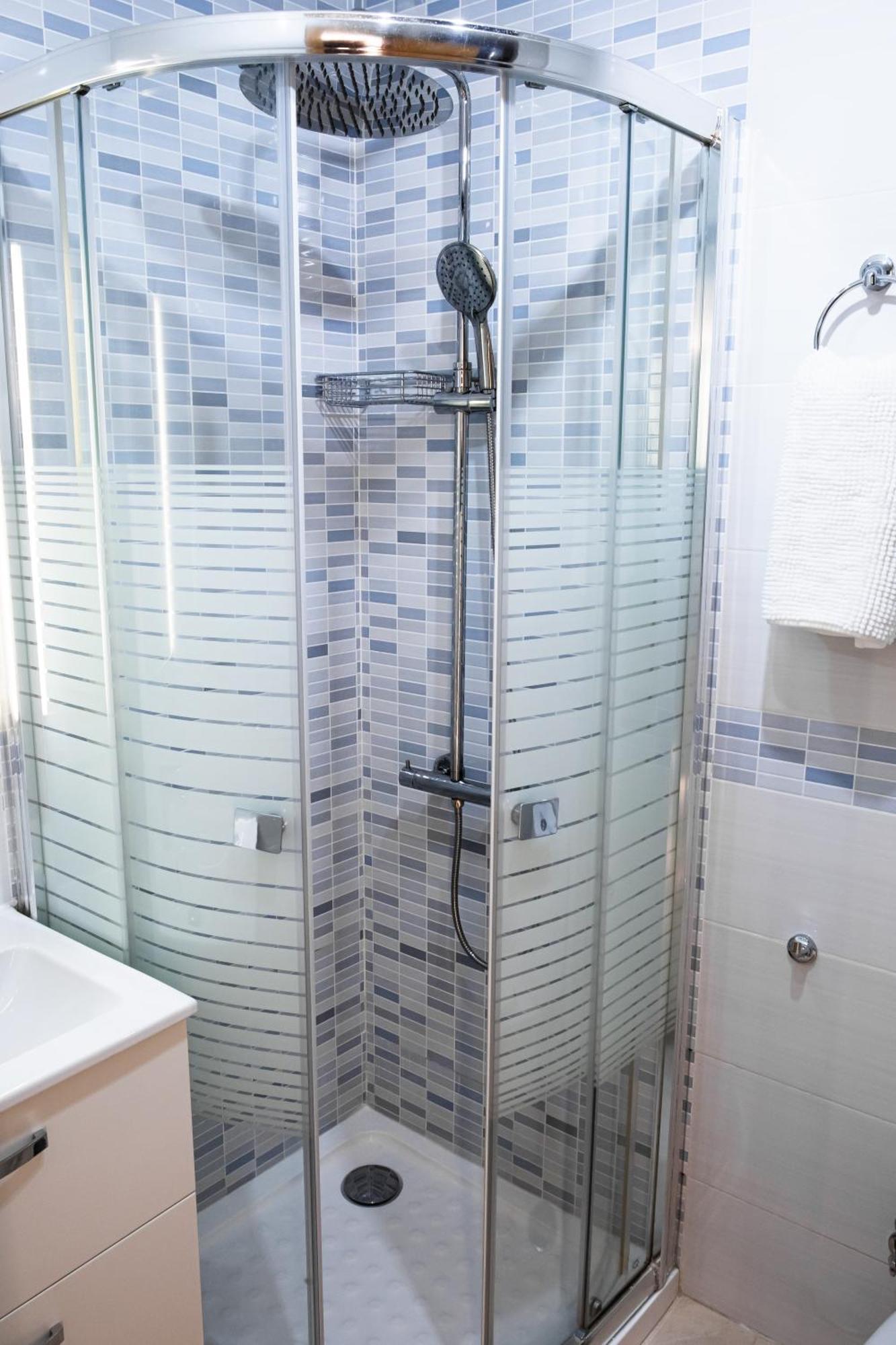 Alhambra Centro Apartamento กรานาดา ภายนอก รูปภาพ